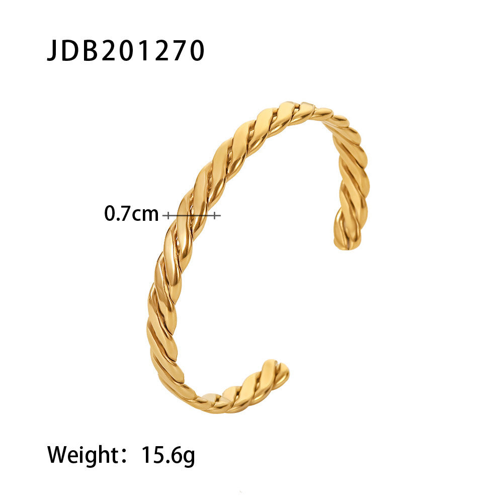 Versatile Gold Bracelet