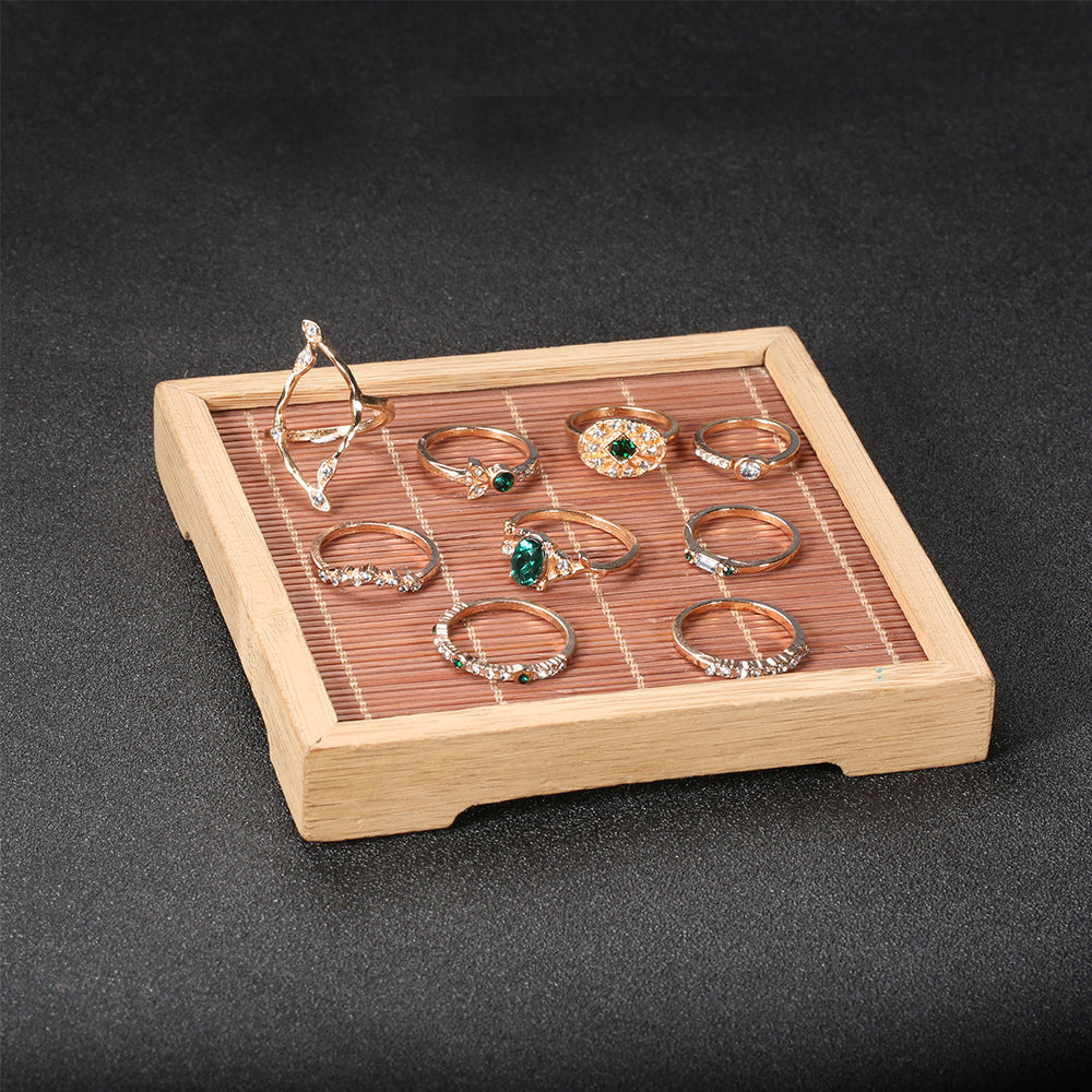 Emerald Radiance Diamond Ring Collection