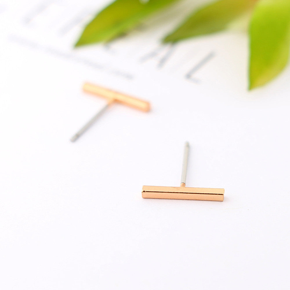 Sleek Essence Flat Earrings