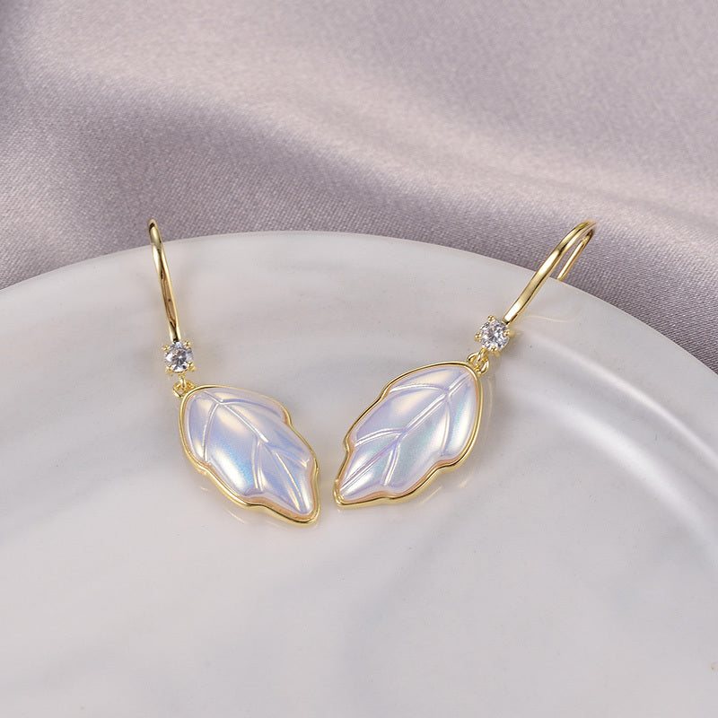 Parisian Muse Retro Earrings