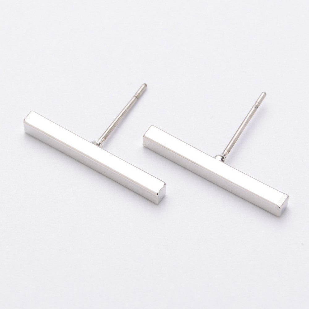 Sleek Essence Flat Earrings