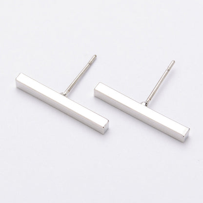 Sleek Essence Flat Earrings
