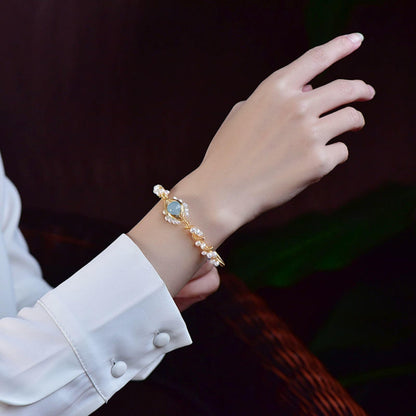 Gold Pearl Bracelet